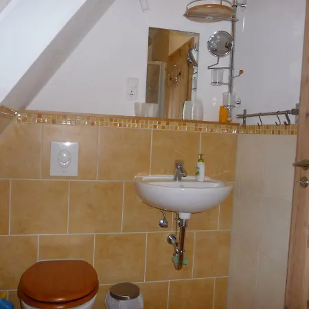 Haus Bergwiese - Fuer Naturfreunde, Familien, Wanderer Gehlberg